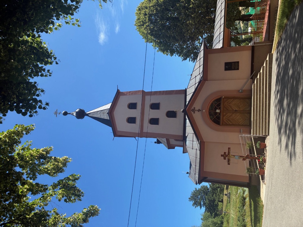 Ladomirová – križovatka vierovyznaní